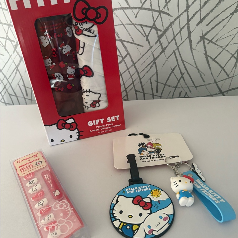 Hello Kitty Gift Set with Accessories